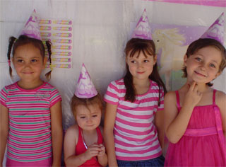 Lakeda, Tahlia, Isabella and Alishia.
