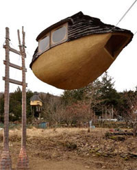 A Japanese teahouse inside a mudboat